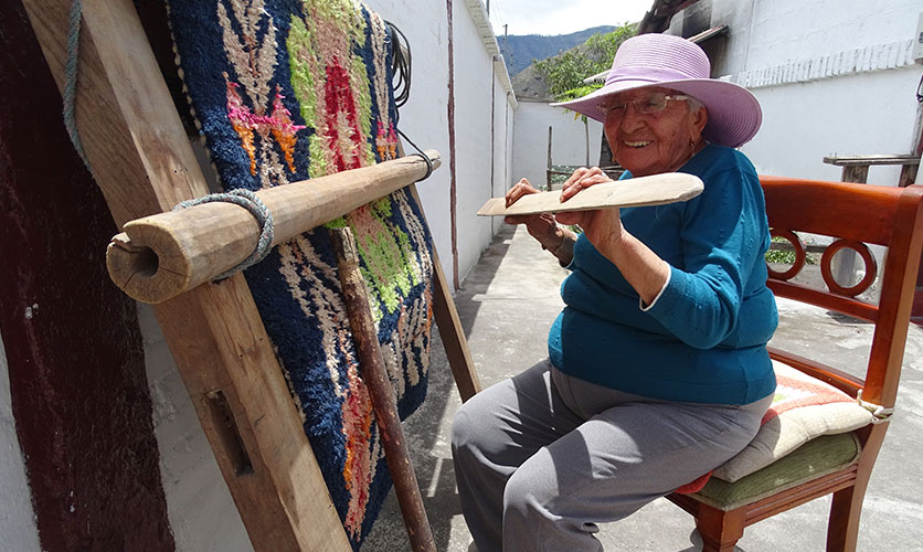 Grandma carpets | Illa experience Hotel | Quito - Ecuador