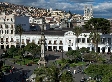 Plaza-grande-quito